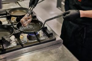 Jaka patelnia najlepsza do jajecznicy